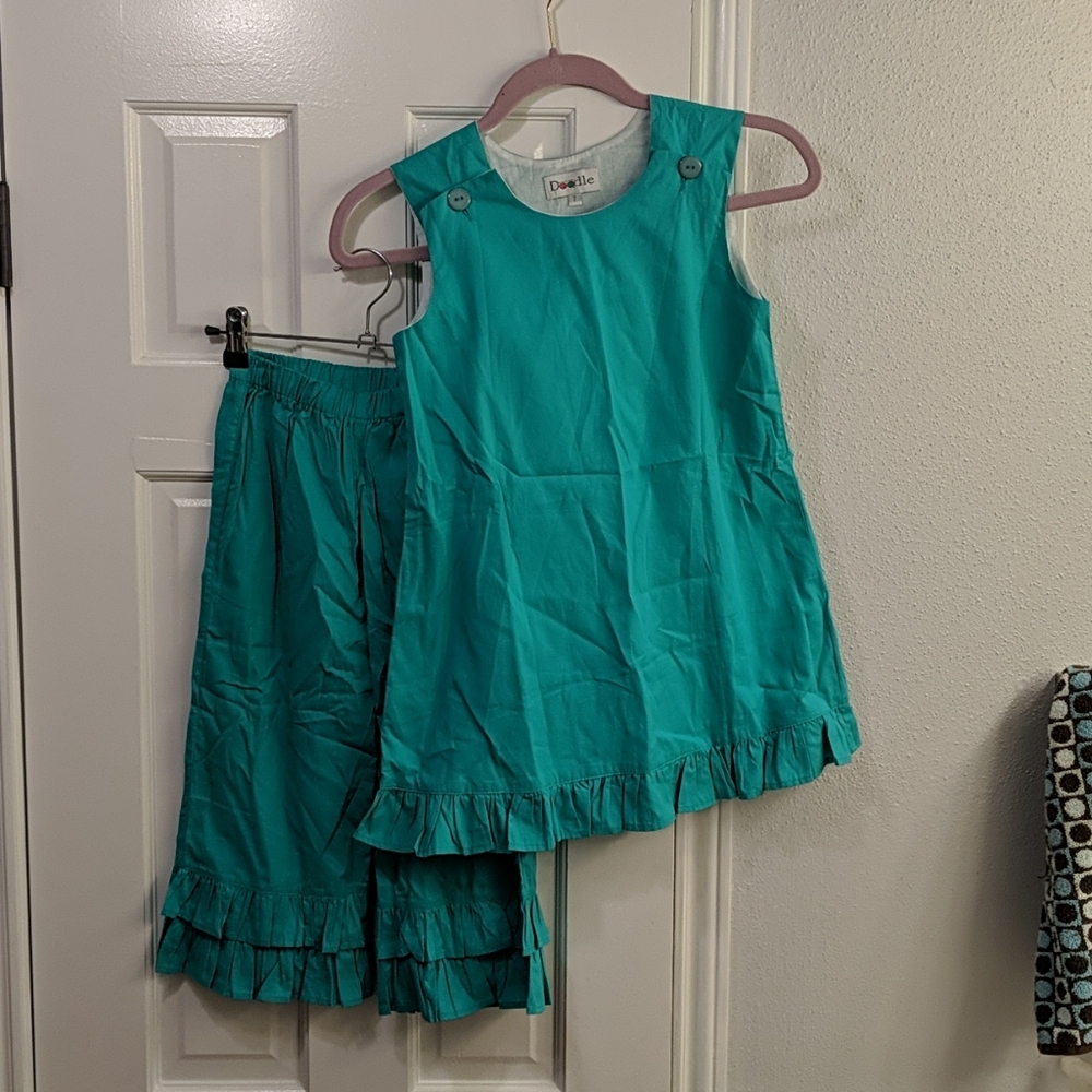 EUC LollyWollyDoodle Capri set size 7